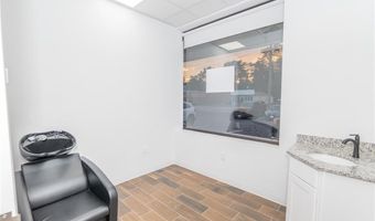 505 Atwood Ave, Cranston, RI 02920