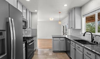 636 Wedge Ln, Fernley, NV 89408