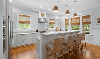 592 Kinnakeet Way, Bald Head Island, NC 28461