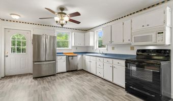 556 N Bennington Rd, Bennington, NH 03442