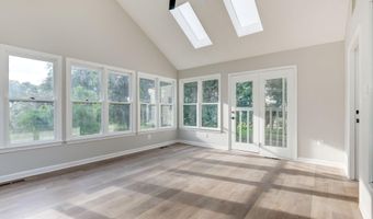 3520 GOLDEN HILL Dr, Bowie, MD 20721