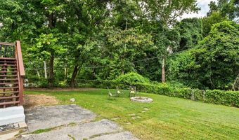 7133 Circleview Dr, Affton, MO 63123