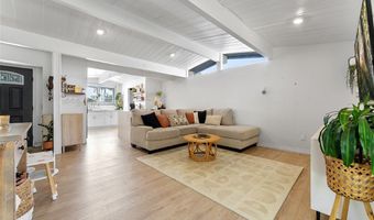 725 N Vine St, Anaheim, CA 92805