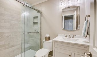 242 Alexandria Way, Bedminster, NJ 07920
