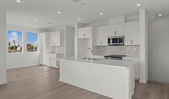 107 S Laxore St Unit 408 Anaheim CA 92804, Anaheim, CA 92801