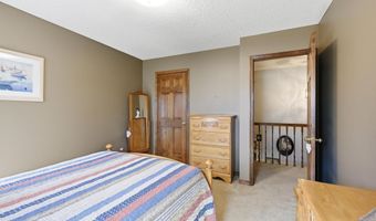 916 E 27th St, Baxter Springs, KS 66713