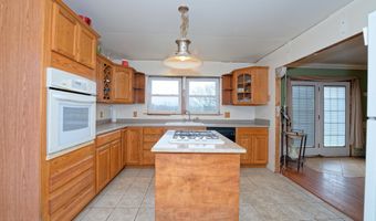 197 Dorn Rd, Amsterdam, NY 12010