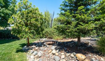 3388 Oak St, Anderson, CA 96007