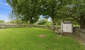 18341 Lake Indigo Dr, Baton Rouge, LA 70817