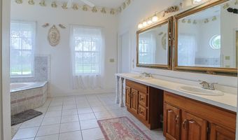 21810 Pearl St, Alva, FL 33920