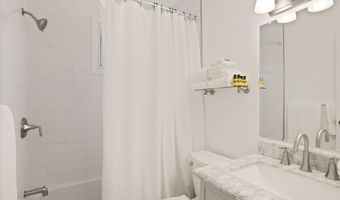 4848 RED FOX Dr, Annandale, VA 22003