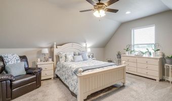 110 War Wagon Cir, Millsap, TX 76066
