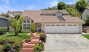 6632 E Leafwood Dr, Anaheim, CA 92807