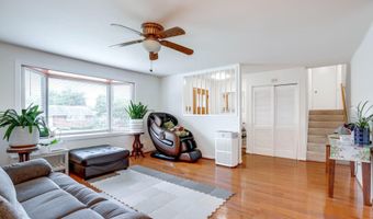 7108 LANIER St, Annandale, VA 22003