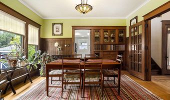 410 Elizabeth St, Albion, MI 49224