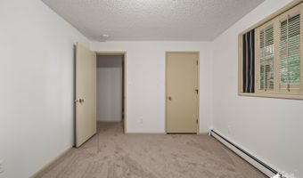 3818 Helvetia Dr, Anchorage, AK 99508