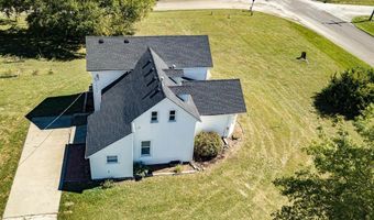 1396 N 300 Rd, Baldwin City, KS 66006