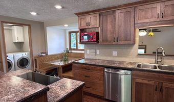 128 Mark St, Aurora, NE 68818