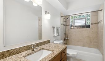 827 N Douglas Ave, Arlington Heights, IL 60004