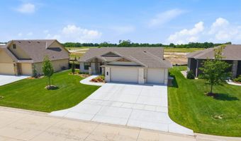 5926 E Forbes Ct, Bel Aire, KS 67220