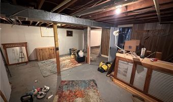 522 S 2nd St W, Baker, MT 59313