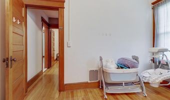 19 5th St, Ansonia, CT 06401