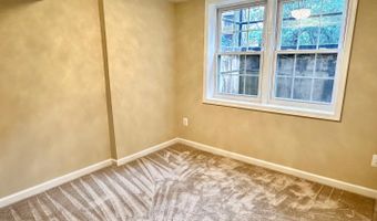 6727 W WAKEFIELD Dr #J, Alexandria, VA 22307