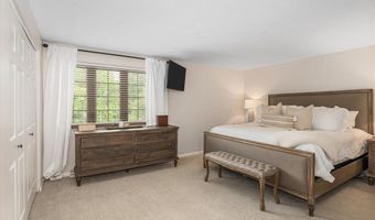 212 Timber Ln, Aleppo, PA 15143
