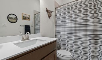 1052 Winecup Ln, Weatherford, TX 76085