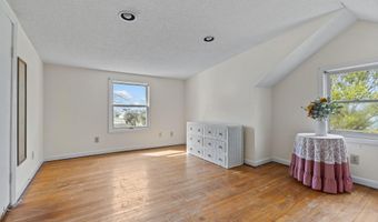 319 Old Causeway Rd, Atlantic Beach, NC 28512