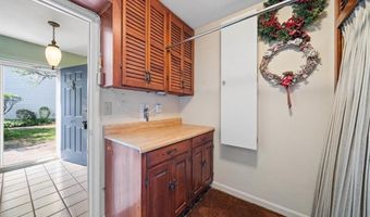 614 Pocasset Ct, Warwick, RI 02886