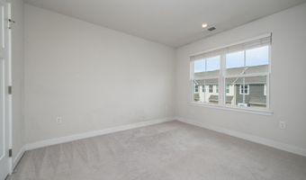 29 Athens Way, Aberdeen, NJ 07747