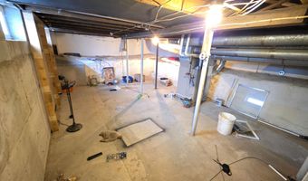 901 S Van Buren St, Auburn, IN 46706