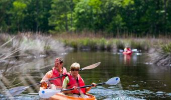 975 999 W Burton Farm Dr, Minnesott Beach, NC 28510