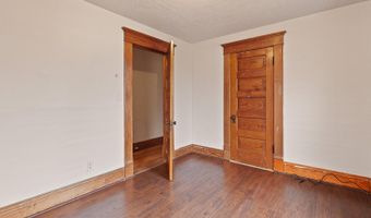 416 Allis St, Adrian, MI 49221