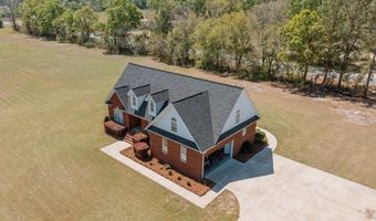 83 Gabriel Ln, Baxley, GA 31513