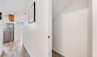46-232 Kahuhipa St A205, Kaneohe, HI 96744