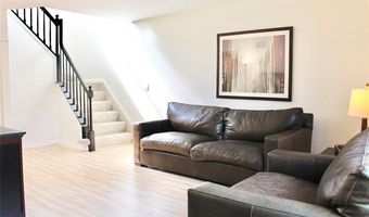 3079 Ailsa Craig Dr, Ann Arbor, MI 48108