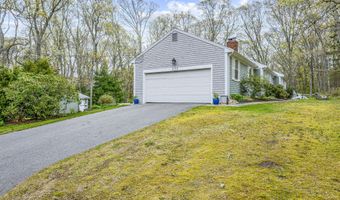 122 Salt Rock Rd, Barnstable, MA 02630