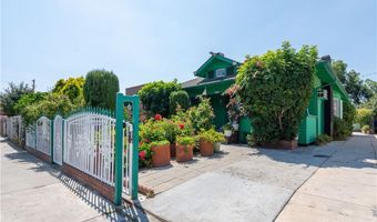 820 W 50th St, Los Angeles, CA 90037