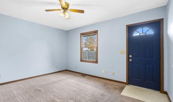 1006 Baretta Ct, Aurora, MO 65605