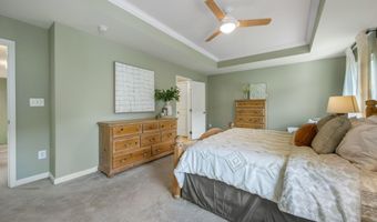 41833 WALDEN KNOLL Ct, Aldie, VA 20105