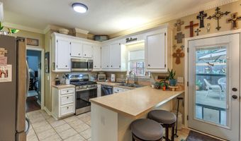 221 Cherrybark Ln, Brandon, MS 39047