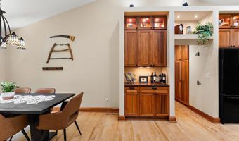 4815 120th St W, Apple Valley, MN 55124