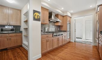 4441 Lake Rd W, Ashtabula, OH 44004