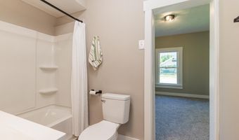 1707 W 8th St, Anderson, IN 46016