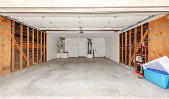 10415 Buckboard Cir, Adelanto, CA 92301