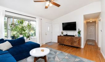 3412 Ontario St, Ames, IA 50014