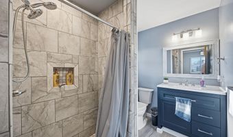 2037 W Park, Algonac, MI 48001