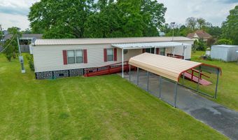 1749 Carolina St, Alford, FL 32420